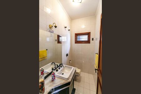 Casa à venda com 385m², 3 quartos e 3 vagasLavabo