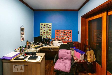 Casa à venda com 385m², 3 quartos e 3 vagasQuarto 3