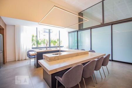 Apartamento à venda com 42m², 1 quarto e 1 vaga Apartamento à venda com 42m², 1 quarto e 1 vagaÁrea comum - Salão de festas