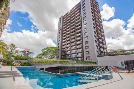 Apartamento à venda com 42m², 1 quarto e 1 vaga Apartamento à venda com 42m², 1 quarto e 1 vagaÁrea comum - Piscina