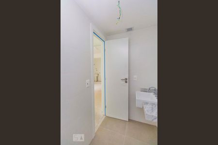 Apartamento à venda com 42m², 1 quarto e 1 vaga Apartamento à venda com 42m², 1 quarto e 1 vagaBanheiro da Suíte