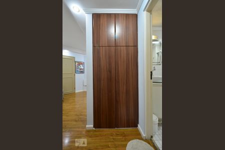 Apartamento para alugar com 56m², 2 quartos e 1 vagaCorredor