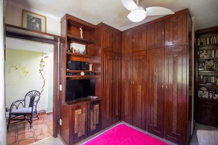 Quarto 1 de casa para alugar com 3 quartos, 360m² em Parque São Lucas, São Paulo