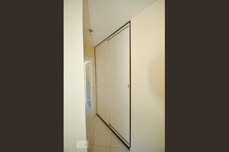 Apartamento à venda com 43m², 2 quartos e 1 vagaCorredor