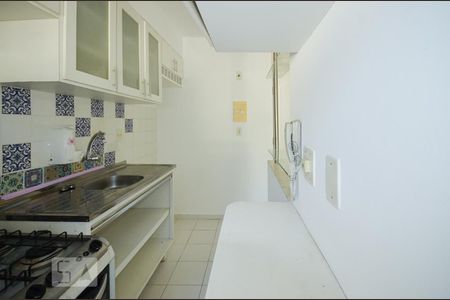 Apartamento à venda com 43m², 2 quartos e 1 vagaCozinha