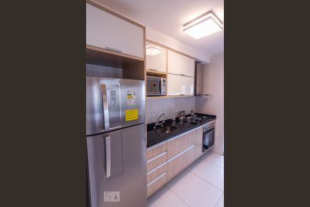 Apartamento à venda com 77m², 3 quartos e 2 vagas Apartamento à venda com 77m², 3 quartos e 2 vagasCozinha