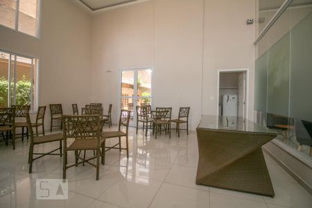 Apartamento à venda com 77m², 3 quartos e 2 vagas Apartamento à venda com 77m², 3 quartos e 2 vagasÁrea comum - Salão de festas