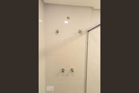 Apartamento à venda com 77m², 3 quartos e 2 vagas Apartamento à venda com 77m², 3 quartos e 2 vagasBanheiro