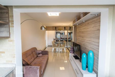 Apartamento à venda com 77m², 3 quartos e 2 vagas Apartamento à venda com 77m², 3 quartos e 2 vagasVaranda