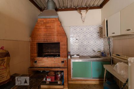 Casa à venda com 193m², 4 quartos e 5 vagas Casa à venda com 193m², 4 quartos e 5 vagasChurrasqueira