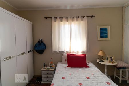 Casa à venda com 193m², 4 quartos e 5 vagas Casa à venda com 193m², 4 quartos e 5 vagasSuíte