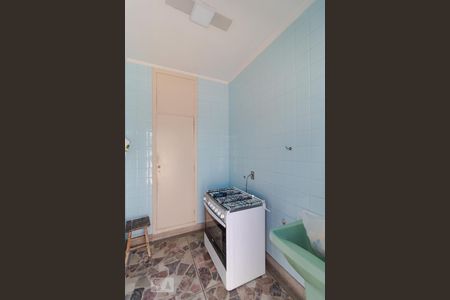 Casa à venda com 193m², 4 quartos e 5 vagas Casa à venda com 193m², 4 quartos e 5 vagasÁrea de Serviço 01