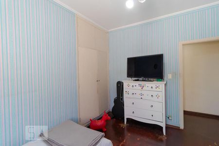 Casa à venda com 193m², 4 quartos e 5 vagas Casa à venda com 193m², 4 quartos e 5 vagasQuarto 01