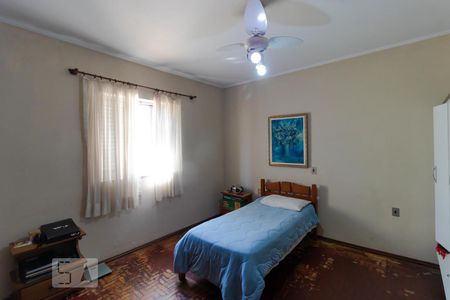 Casa à venda com 193m², 4 quartos e 5 vagas Casa à venda com 193m², 4 quartos e 5 vagasQuarto 02