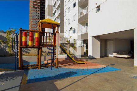 Apartamento à venda com 47m², 2 quartos e 1 vagaÁrea Comum - Playground