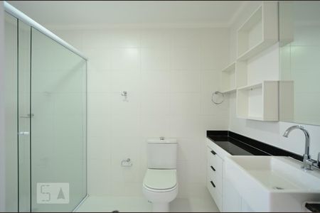 Banheiro de kitnet/studio à venda com 1 quarto, 25m² em Mirandópolis, São Paulo