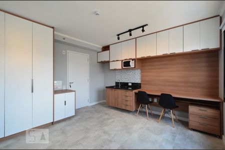 Sala/Quarto de kitnet/studio à venda com 1 quarto, 25m² em Mirandópolis, São Paulo
