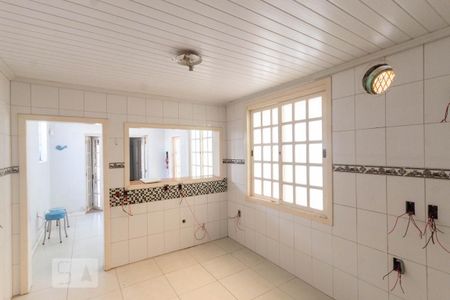 Casa à venda com 120m², 3 quartos e 3 vagas Casa à venda com 120m², 3 quartos e 3 vagasCozinha