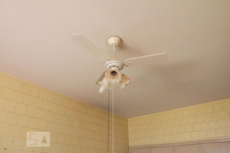 Casa para alugar com 209m², 3 quartos e 3 vagas Casa para alugar com 209m², 3 quartos e 3 vagasVentilador