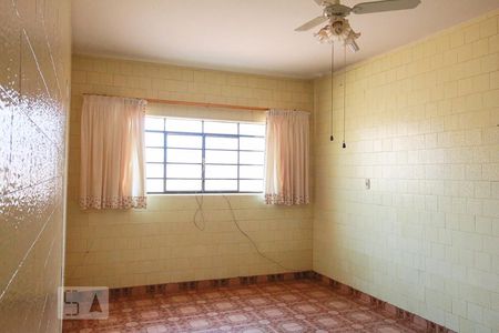 Casa para alugar com 209m², 3 quartos e 3 vagas Casa para alugar com 209m², 3 quartos e 3 vagasCopa