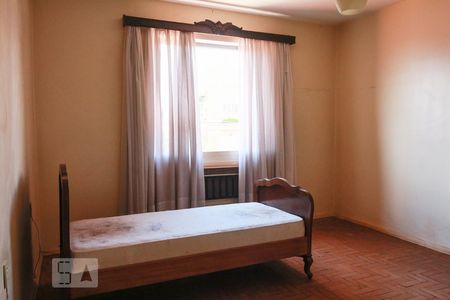 Casa para alugar com 209m², 3 quartos e 3 vagas Casa para alugar com 209m², 3 quartos e 3 vagasQuarto 2