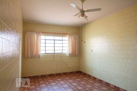 Casa para alugar com 209m², 3 quartos e 3 vagas Casa para alugar com 209m², 3 quartos e 3 vagasCopa