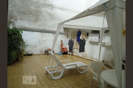 Casa à venda com 240m², 5 quartos e 6 vagas Casa à venda com 240m², 5 quartos e 6 vagasÁrea Externa