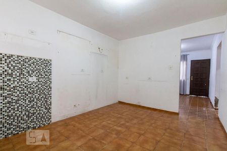 Casa à venda com 250m², 2 quartos e 5 vagas Casa à venda com 250m², 2 quartos e 5 vagasCozinha