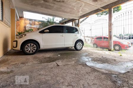 Casa à venda com 250m², 2 quartos e 5 vagas Casa à venda com 250m², 2 quartos e 5 vagasGaragem