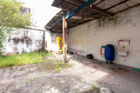 Casa à venda com 250m², 2 quartos e 5 vagas Casa à venda com 250m², 2 quartos e 5 vagasÁrea de Serviço