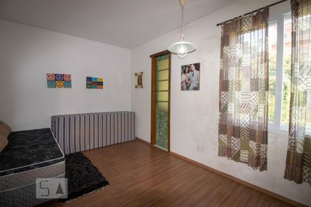 Casa à venda com 380m², 3 quartos e 2 vagas Casa à venda com 380m², 3 quartos e 2 vagasSuíte 1