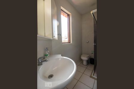 Casa à venda com 380m², 3 quartos e 2 vagas Casa à venda com 380m², 3 quartos e 2 vagasBanheiro da Suíte 2