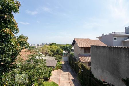 Casa à venda com 380m², 3 quartos e 2 vagas Casa à venda com 380m², 3 quartos e 2 vagasVista da Suíte 2