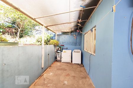 Casa à venda com 300m², 4 quartos e 1 vaga Casa à venda com 300m², 4 quartos e 1 vaga Área de Serviço