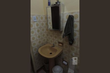 Casa à venda com 420m², 3 quartos e 2 vagasEdícula