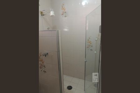 Casa à venda com 420m², 3 quartos e 2 vagasBanheiro