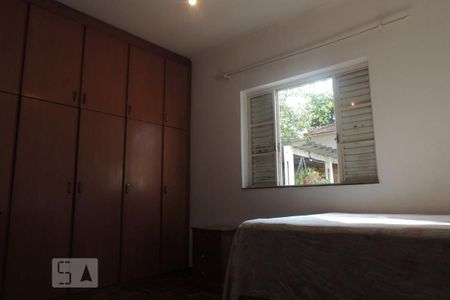 Casa à venda com 420m², 3 quartos e 2 vagasQuarto 2 - Suíte