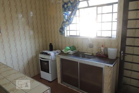 Casa à venda com 420m², 3 quartos e 2 vagasEdícula