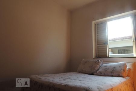 Casa à venda com 420m², 3 quartos e 2 vagasQuarto 3