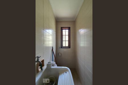 Casa à venda com 260m², 4 quartos e 5 vagas Casa à venda com 260m², 4 quartos e 5 vagasÁrea de serviço