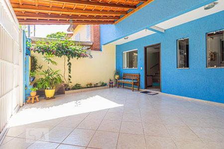 Casa à venda com 74m², 3 quartos e 2 vagas Casa à venda com 74m², 3 quartos e 2 vagasGaragem