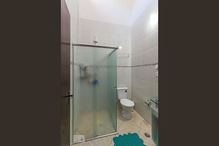 Casa à venda com 74m², 3 quartos e 2 vagas Casa à venda com 74m², 3 quartos e 2 vagasBanheiro