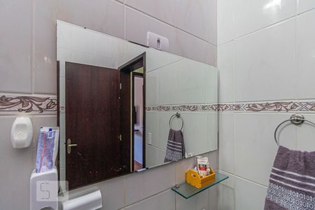 Casa à venda com 74m², 3 quartos e 2 vagas Casa à venda com 74m², 3 quartos e 2 vagasBanheiro - Espelho