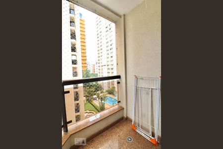 Apartamento à venda com 200m², 3 quartos e 3 vagasSuíte 3 - Varanda