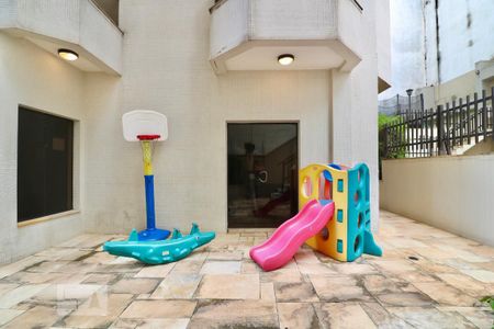 Apartamento à venda com 200m², 3 quartos e 3 vagasÁrea Comum - Playground