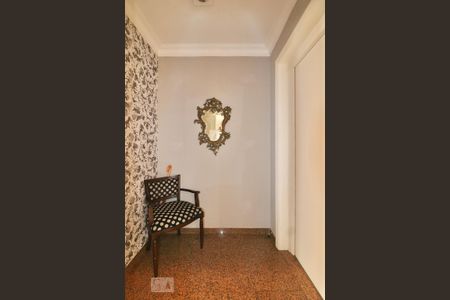 Apartamento à venda com 200m², 3 quartos e 3 vagasHall do Andar