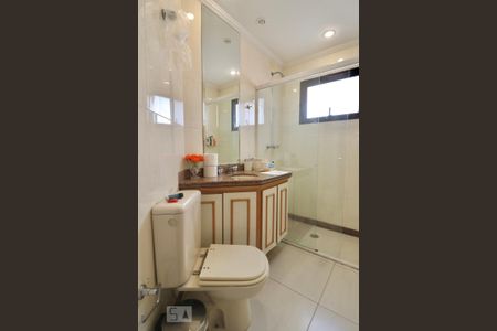 Apartamento à venda com 200m², 3 quartos e 3 vagasBanheiro 4 - Suíte