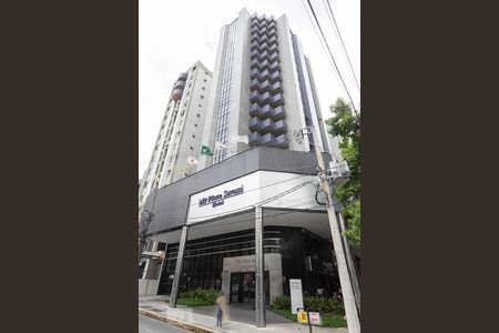 Apartamento para alugar com 50m², 1 quarto e sem vagaFachada do prédio 