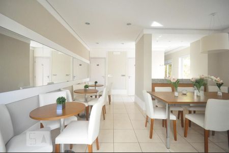 Apartamento à venda com 59m², 2 quartos e 1 vagaSalão de festa