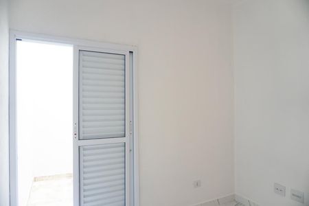 Quarto 1 de apartamento para alugar com 2 quartos, 41m² em Parque Boturussu, São Paulo